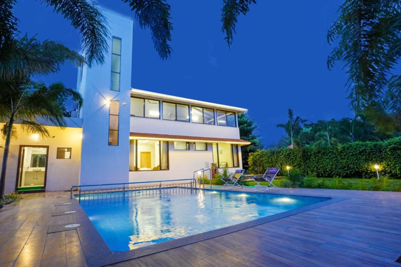 White Coco House 4Bhk Villa Nashik Esterno foto